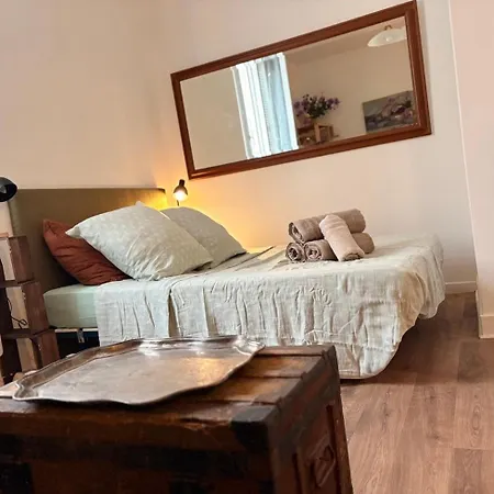 1er étage,f1 Ventilé, Wifi, Centre D'angers Avec Vayny Apartamento